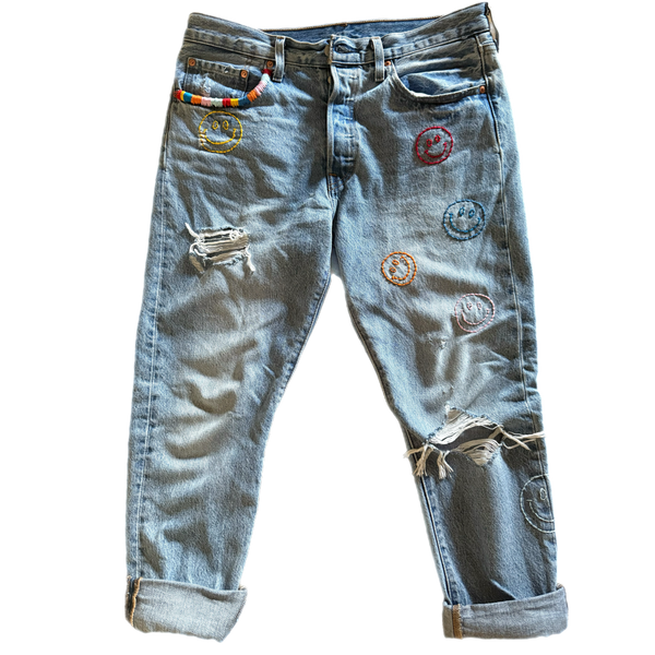 Levi's Relax Vintaged Fit  Vintaged Hand Embroidered Smile Jeans