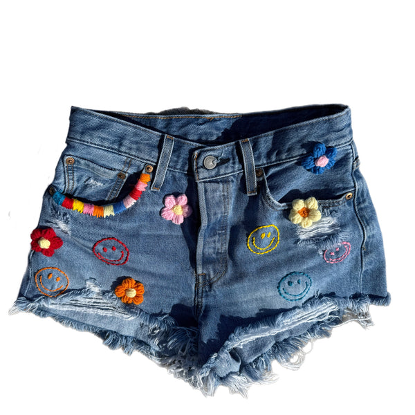 Denim Beach Hand Embroidered Crochet flowers Smile - Levi’s 501