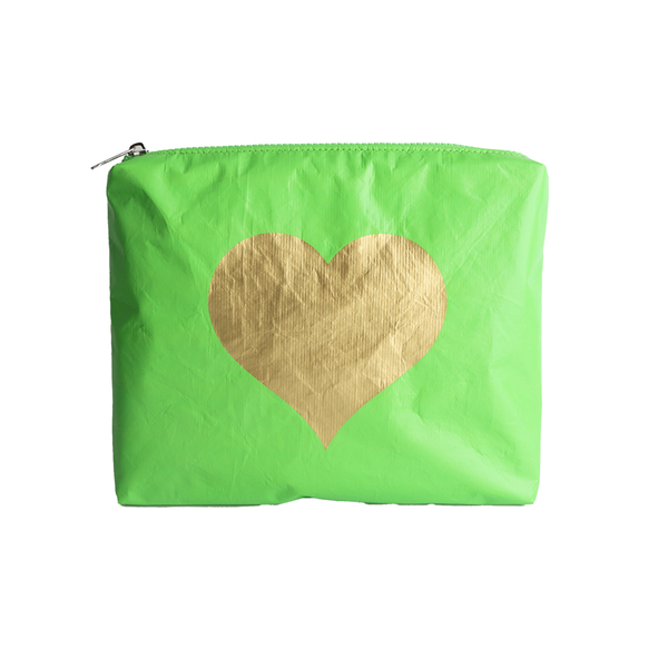 Pouch w Heart Green
