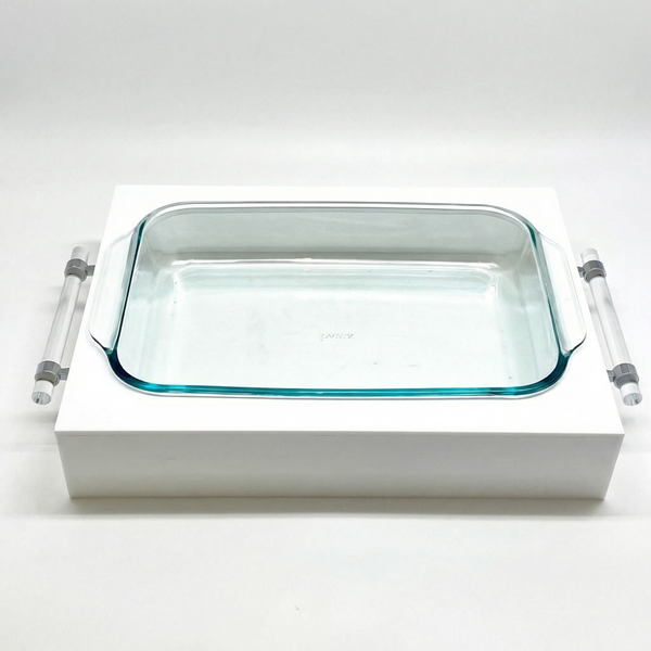 Vento Pyrex Casserole with Lucite Handles