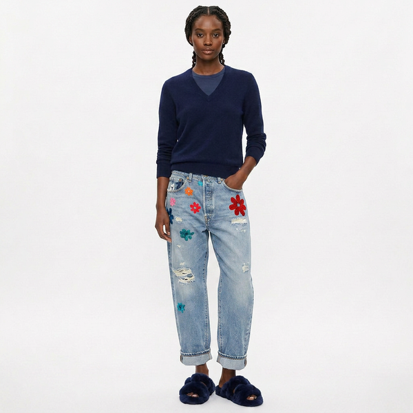 Hand Embroidered Levi's Vintage Jeans – Flowers